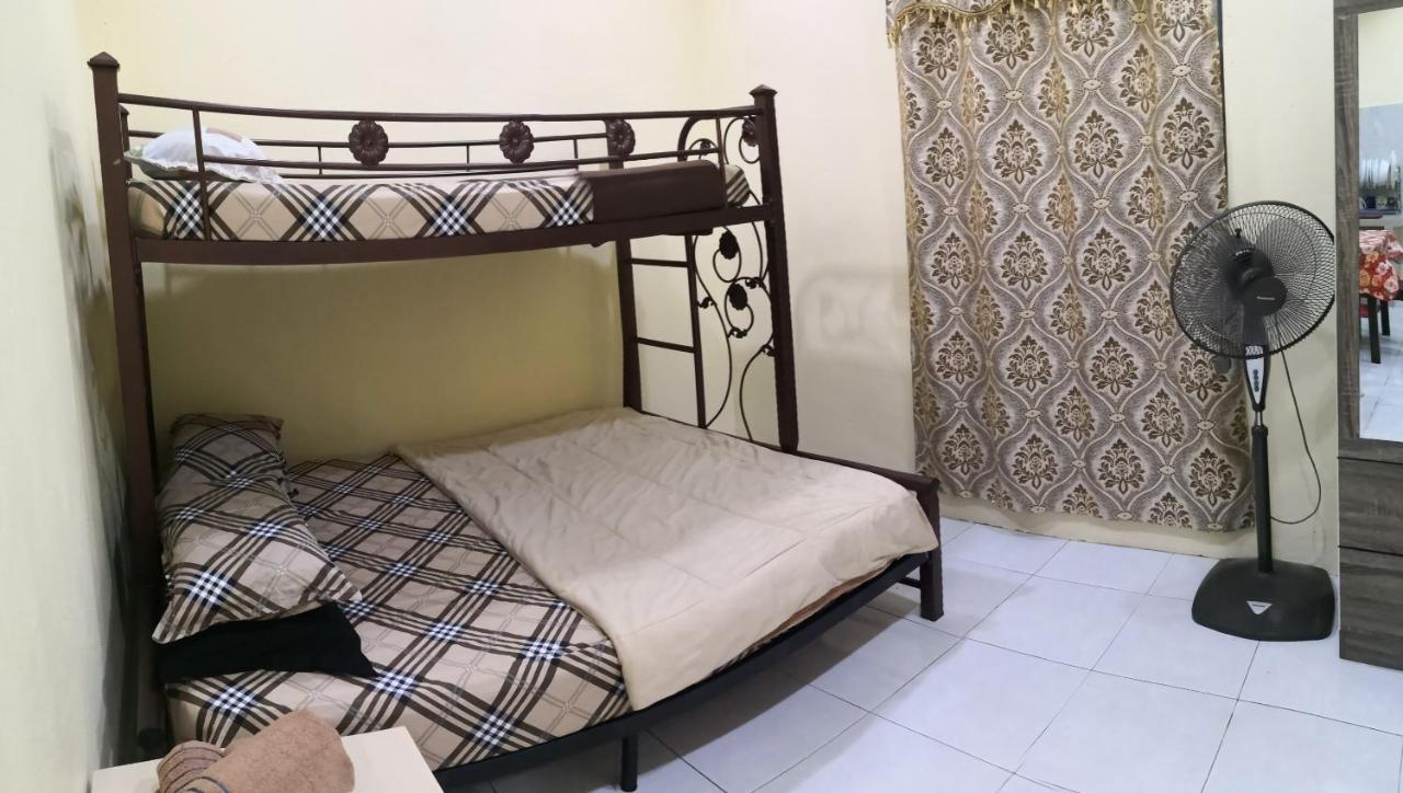 Oyo Home 90308 Chily Guest House Лангкаві Екстер'єр фото